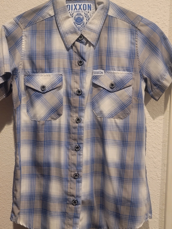 DIXXON Tops - DIXXON WOMANS Blue & Gray Plaid Flannel Shirt with Branded Chest Label SIZE SMAL